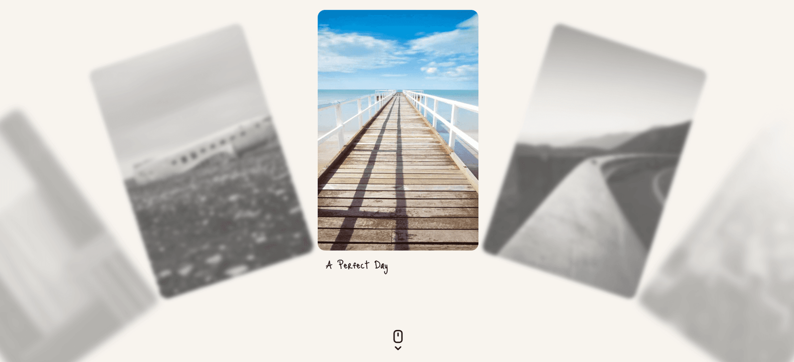 Circular animation-timeline scroll gallery